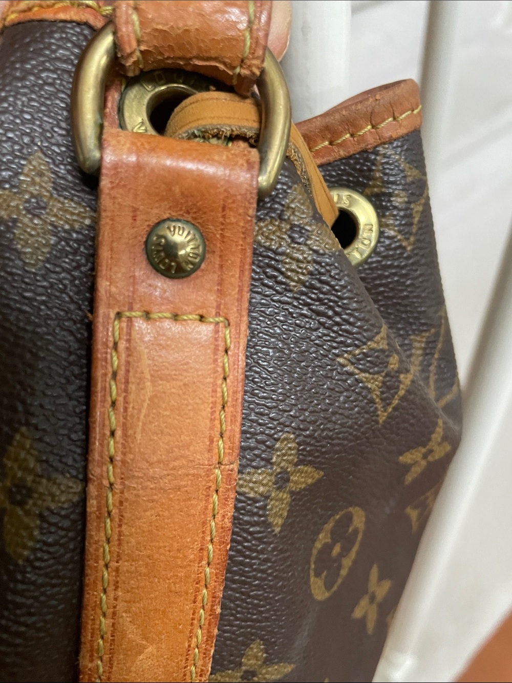 Vintage Louis Vuitton Monogram Canvas Drawstring Bucket Bag - Brown/Tan - Picture 3 of 9